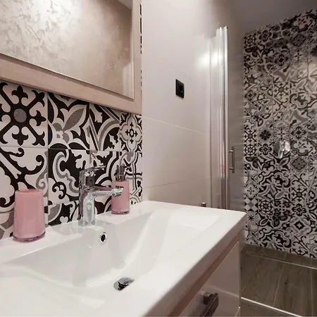 Studio Luli Apartment *